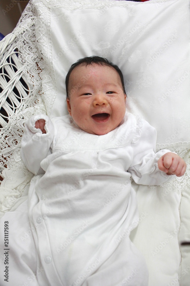 新生児微笑の赤ちゃん Stock Photo Adobe Stock