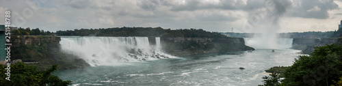 Fototapeta Naklejka Na Ścianę i Meble -  Very large Niagara Falls panoramic view