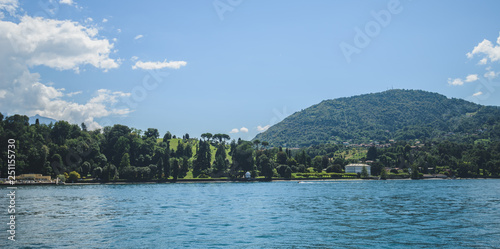 Wallpaper Mural Como lake, Italy Torontodigital.ca