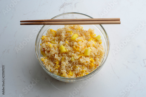 Fried rice with pineapple
