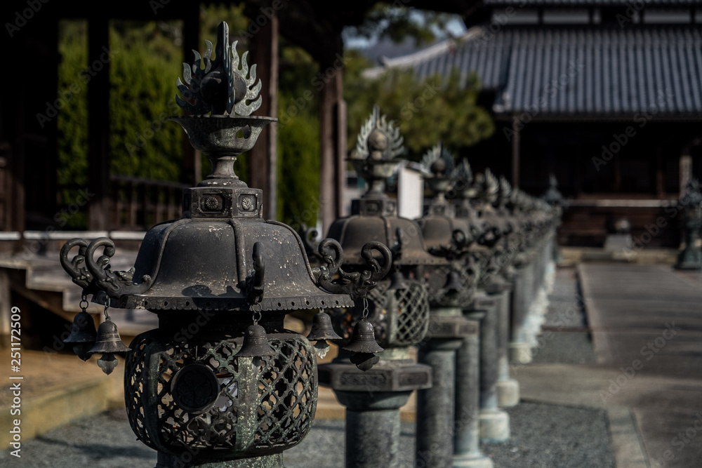  Lanterns in the japanese temple