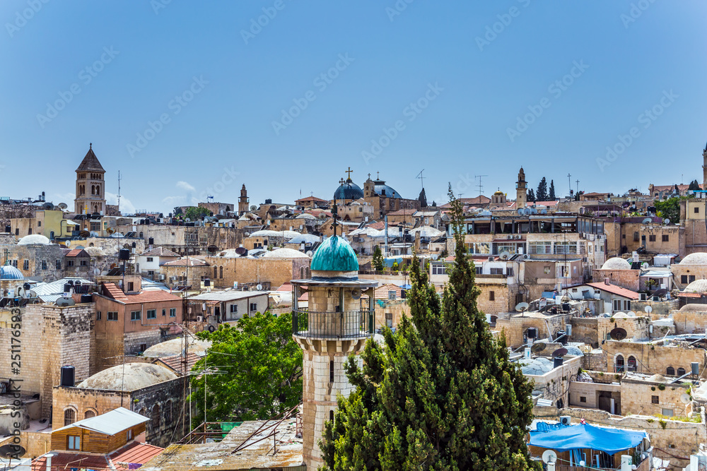Fototapeta premium Blue domes of Christian temples