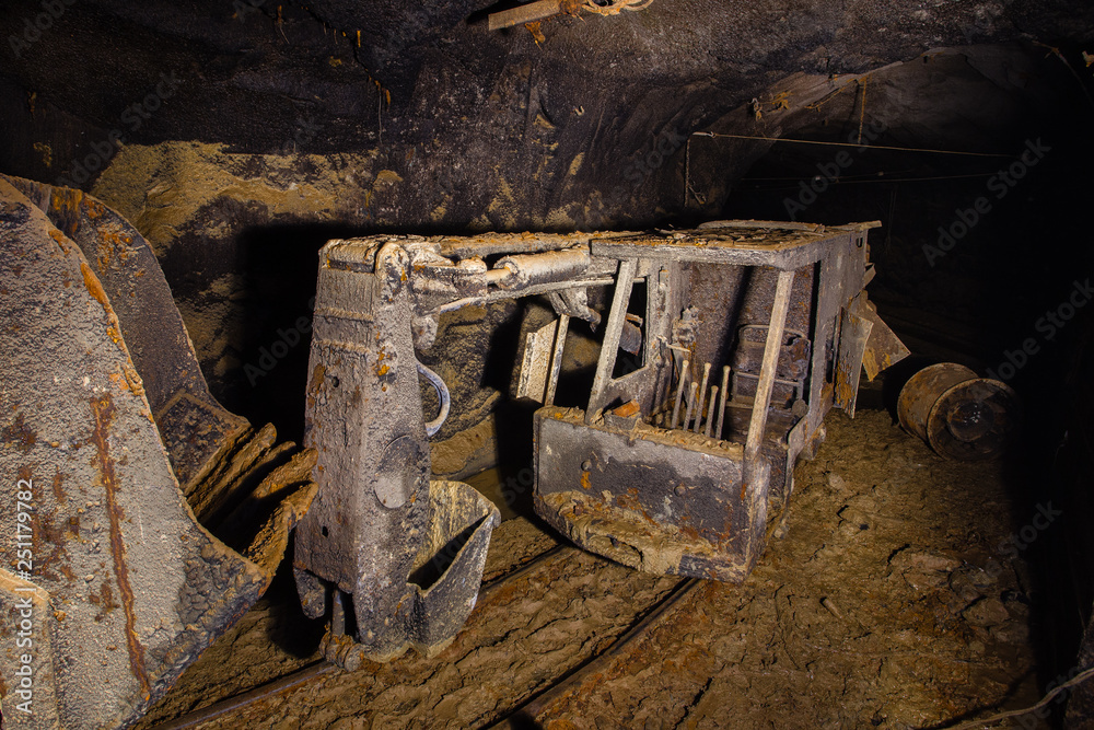 Underground gold ore mine shaft excavator machine Underground gold ore mine shaft excavator machine