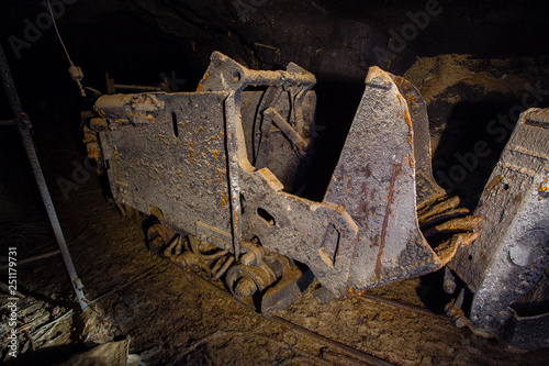 Underground gold ore mine shaft loading machine eimco