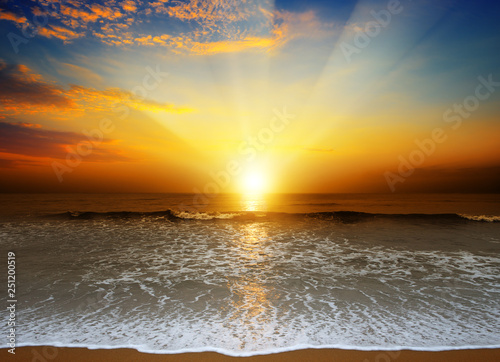 Fototapeta Naklejka Na Ścianę i Meble -  Fantastic sunset over ocean