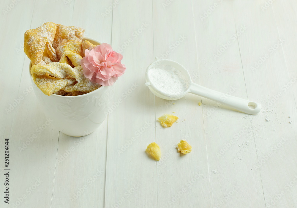 Delicious angel wings for dessert Delicious angel wings for dessert