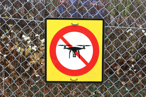 Sign prohibited flying  drones on grid