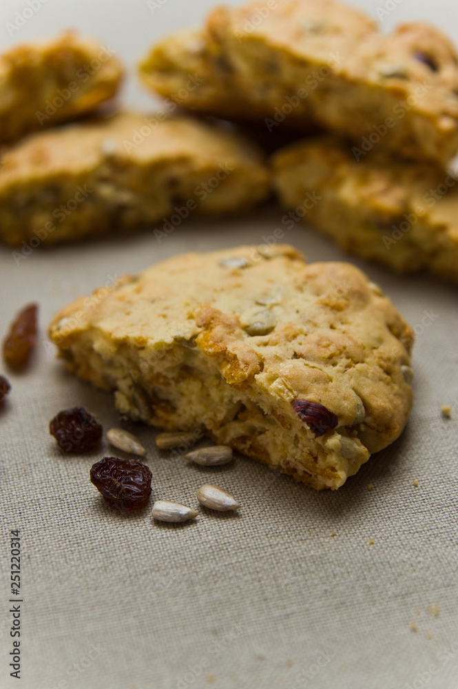 Healthy and nutritious homemade cookies Healthy and nutritious homemade cookies