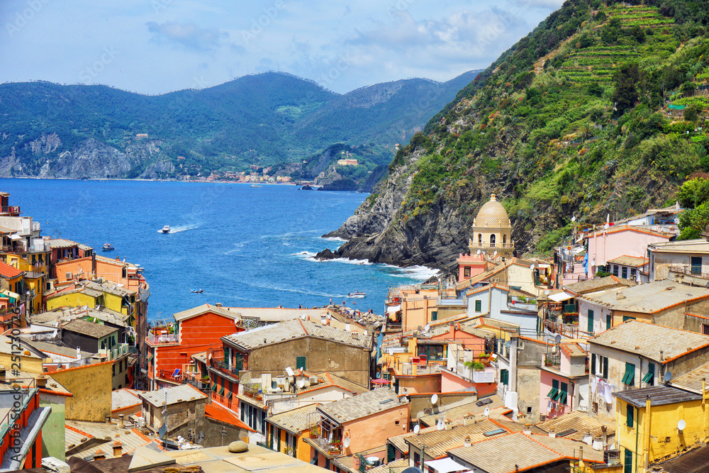 Town Vernazza in Cinque Terre