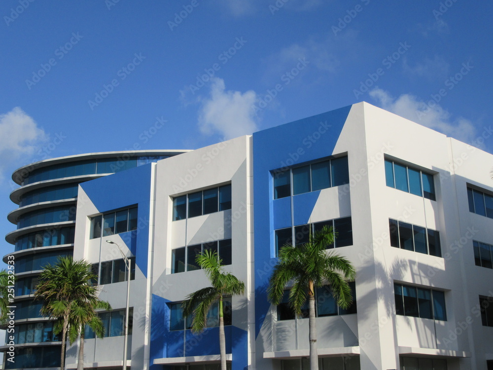 Art deco architecture in Miami