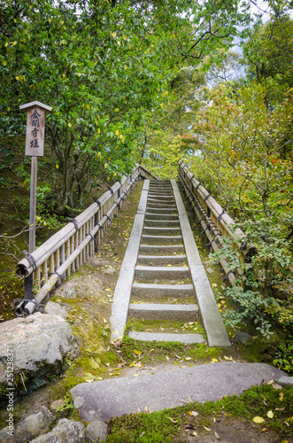 escaleras
