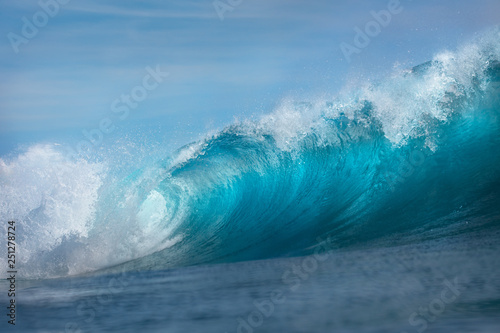 Fototapeta Naklejka Na Ścianę i Meble -  Big Ocean Wave water background