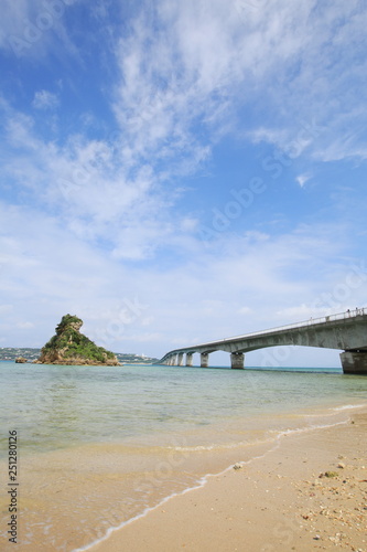 Kouri Bridge, Okinawa Prefecture