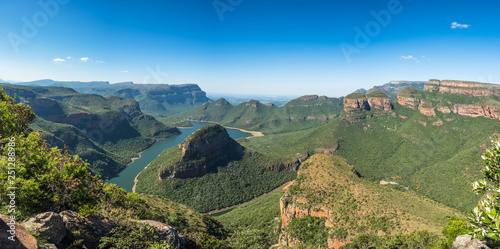 Obraz na plátně Blyde River Canyon from the Three Rondavels viewpoint, Mpumalanga, South Africa