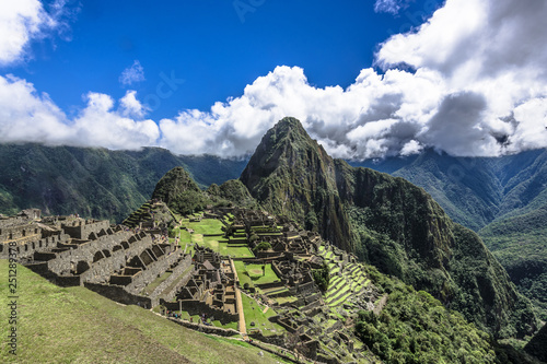 Wall of green mountains around Machu Picchu