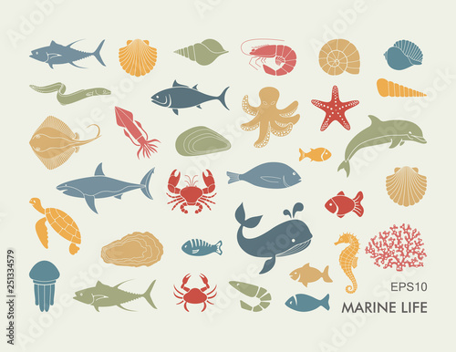 Marine life icons. Silhouettes of sea inhabitants