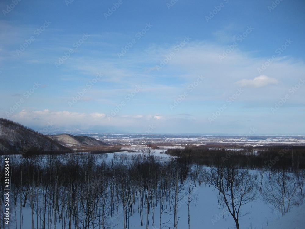 冬の雪山　北海道