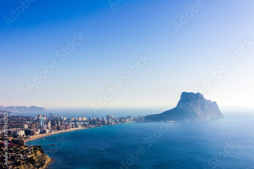 Panoramic view of the Calpe bay and the Peñón de Ifach, from the viewpoint of Morro de Toix