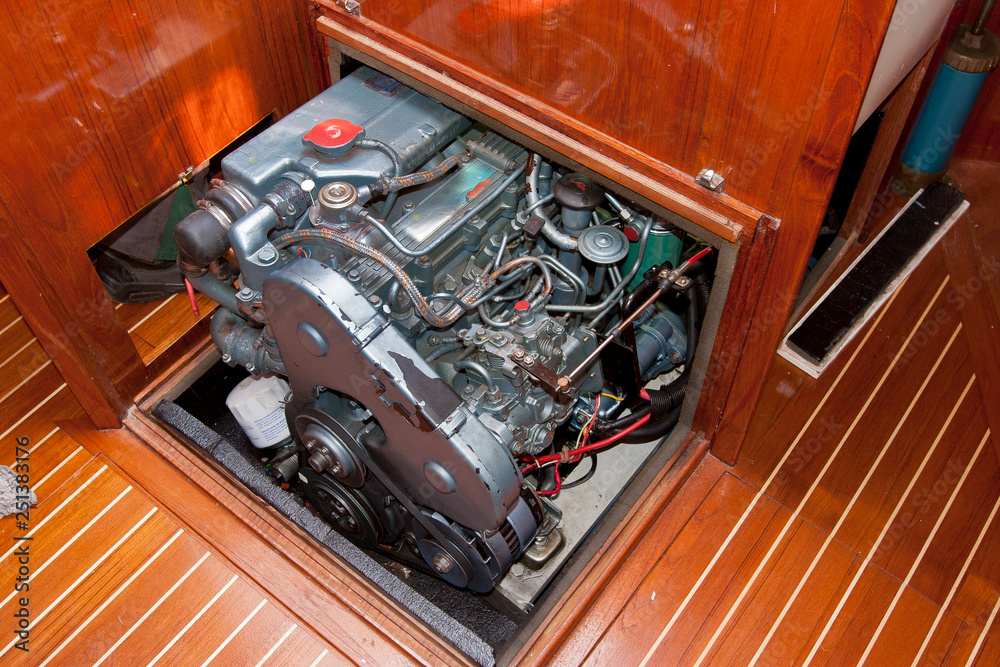© Uwe - Inboard engine on a saling yacht