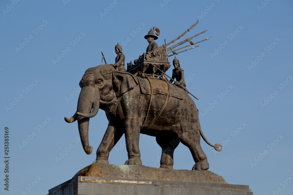 Obraz premium Monument to the King of Thailand