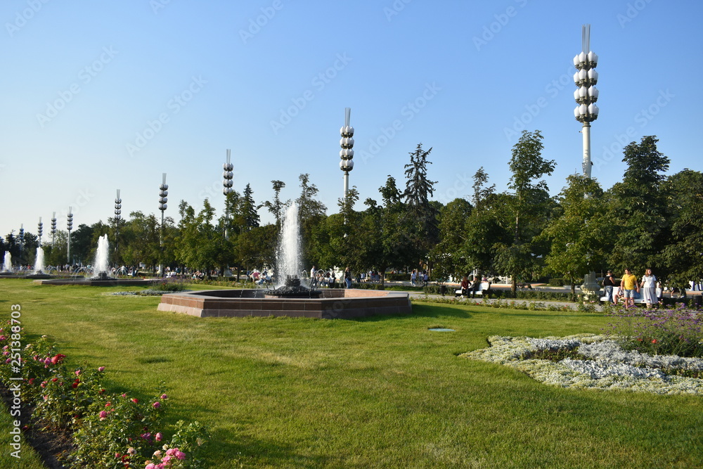Obraz premium ВДНХ Москва Природа