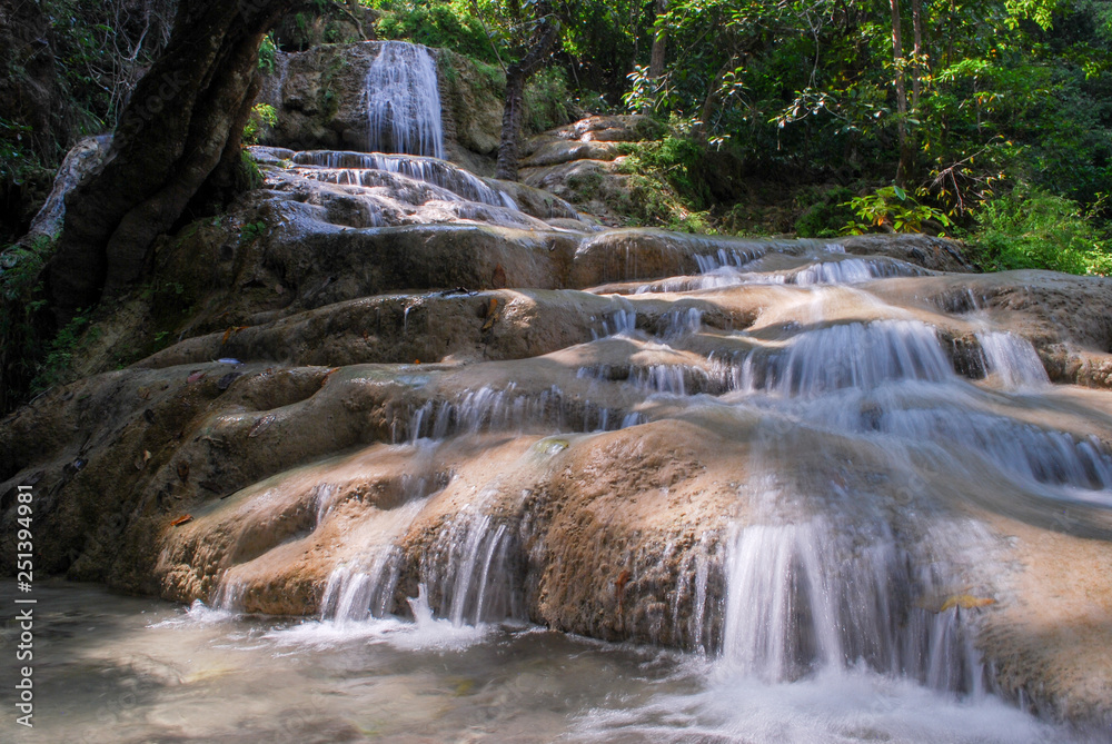 Fototapeta premium Erawan waterfall, Thailand