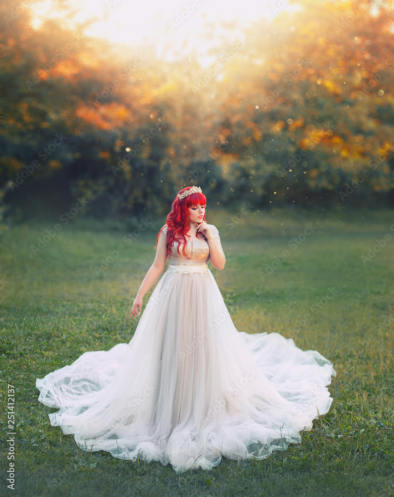 Wedding dress top red hair