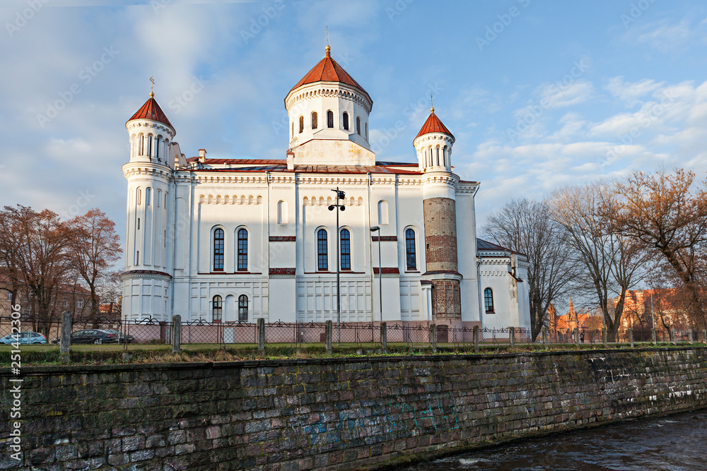 Obraz premium Orthodox Cathedral of the Dormition of the Theotokos (Vilnius -Lithuania)