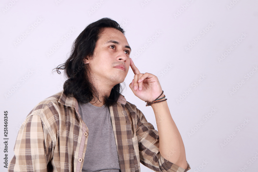 Men Think With Eyes Glance To The Top Men Think With Eyes Glance To The Top