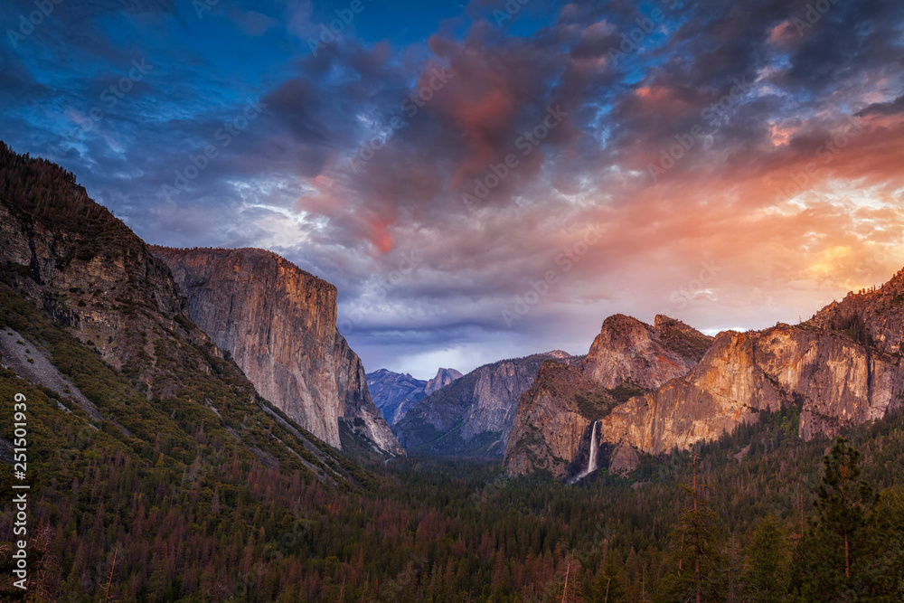 Dramatic skies at dusk over Tunnel View in Yosemite National Park