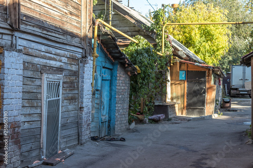 Wallpaper Mural old house in town Torontodigital.ca