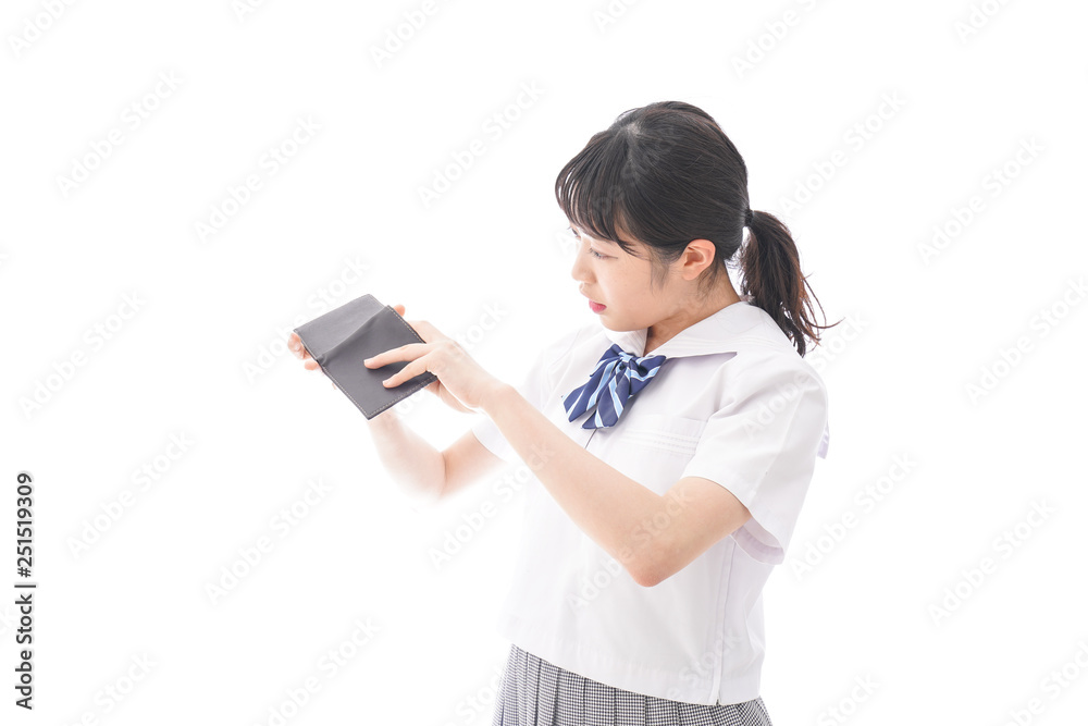 財布を確認する学生 財布を確認する学生