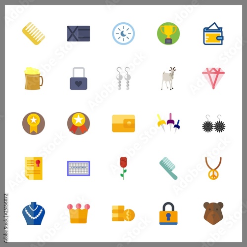 25 gold icon. Vector illustration gold set. necklace and jewellery icons for gold works