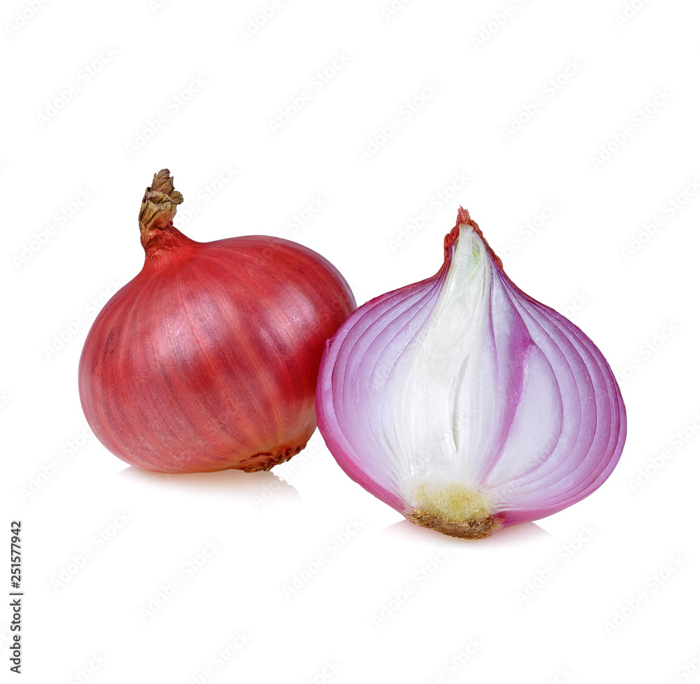 Fototapeta premium red onion on white background