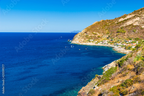 Fototapeta Naklejka Na Ścianę i Meble -  Sea in the Elba island near Chiessi, Italy
