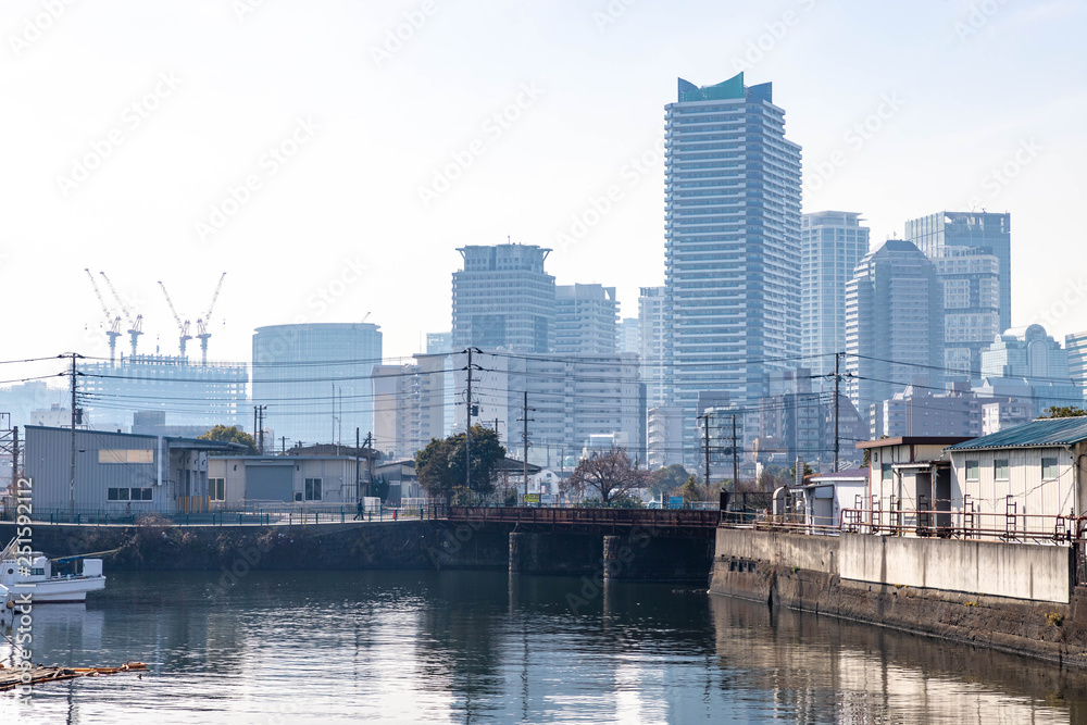 Fototapeta premium 横浜の運河