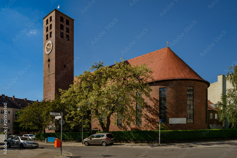 Katholische St.-Joseph-Kirche in der Berliner 