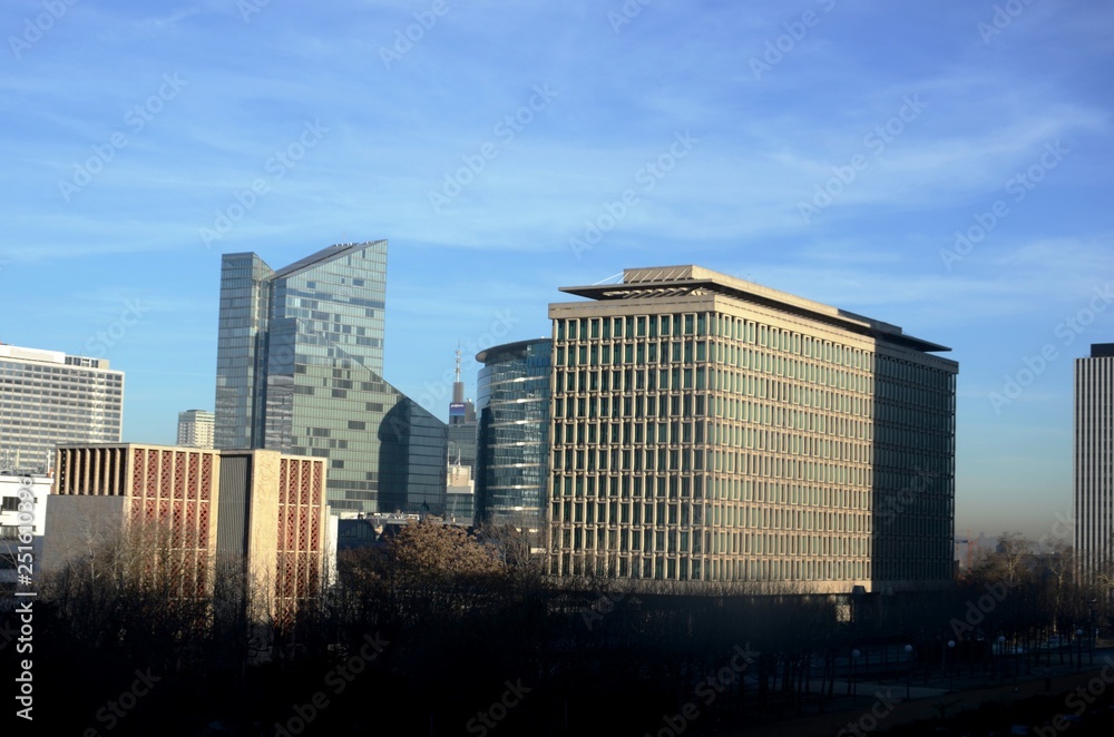 Bruxelles : Esplanade de la colonne du Congrès (Belgique) Bruxelles : Esplanade de la colonne du Congrès (Belgique)