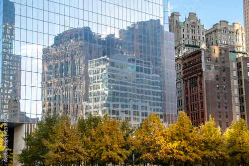 Spiegelung in Glasfassade New York, Lower Manhattan