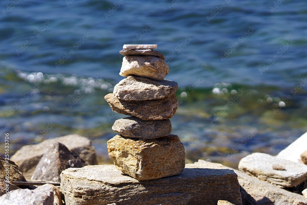 Beautiful compositions of marine stones made by tourists from all over the world Beautiful compositions of marine stones made by tourists from all over the world