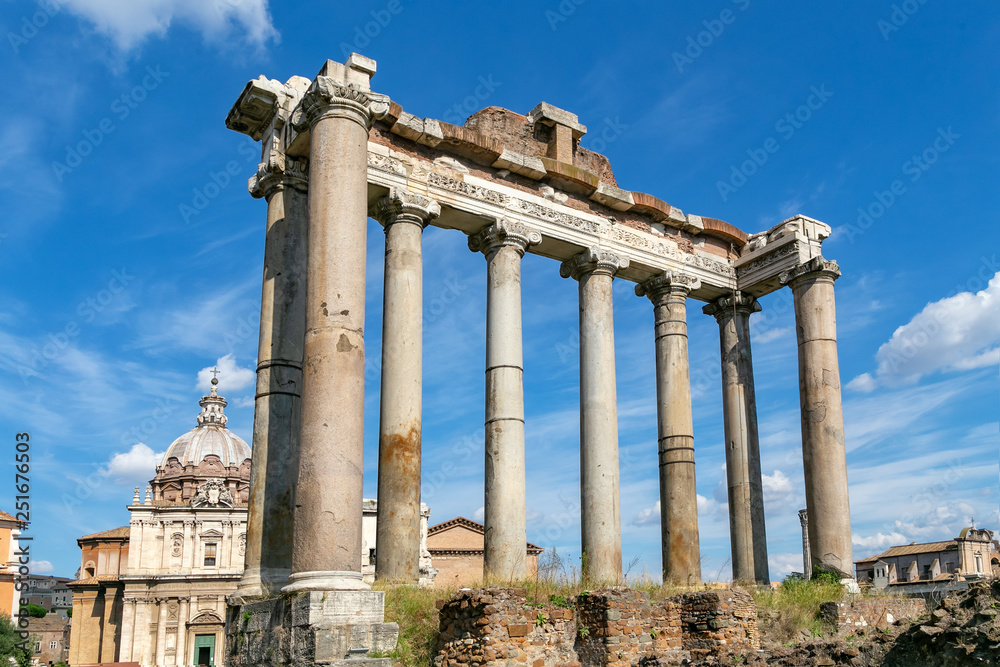 Temple of Saturn in Roma