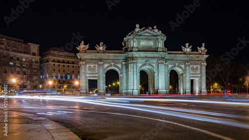 Obraz na płótnie The Puerta de Alcalá (