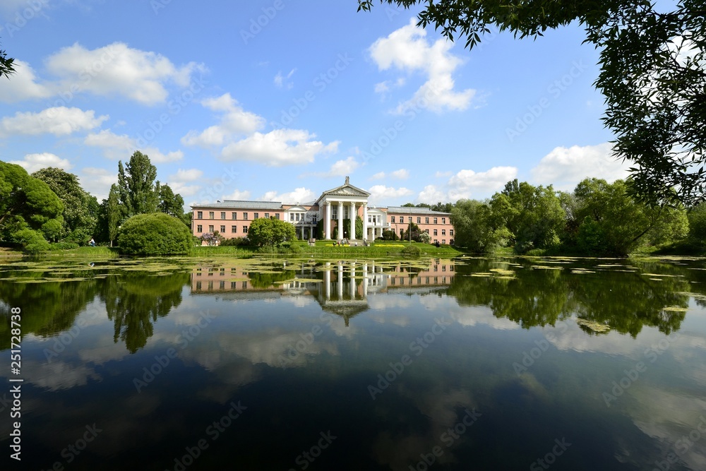 Lake and Park building in the morning	