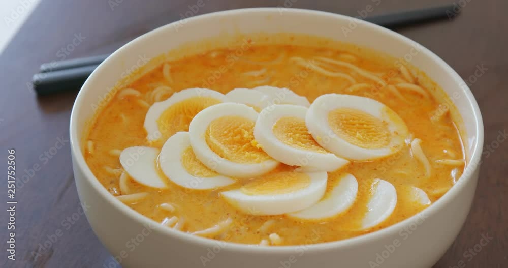 Eat with laksa at home