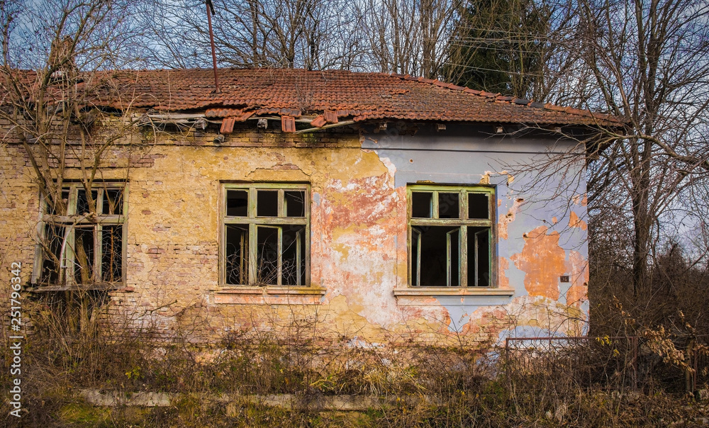 Donje Kusonje, an abandoned village in Virovitica-Podravina County, Slavonia, eastern Croatia Donje Kusonje, an abandoned village in Virovitica-Podravina County, Slavonia, eastern Croatia