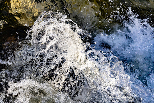 Wasser in Bewegung © Garuda