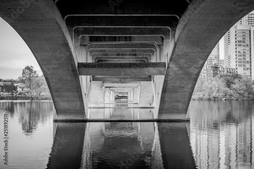 Under Lamer Bridge