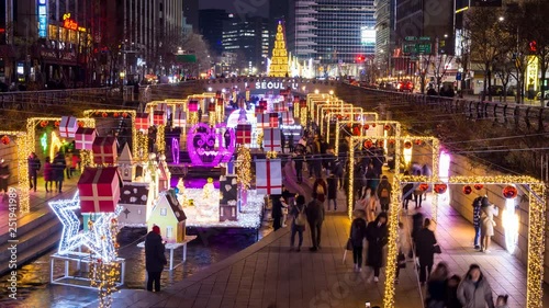 Time lapse of Seoul Christmas Festival at Cheonggyecheon Stream, Seoul city.