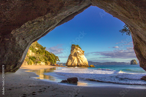 Print op canvas Te hoho Rock seen from the inside of cathedral cove near Hahei, Coromandel New Z