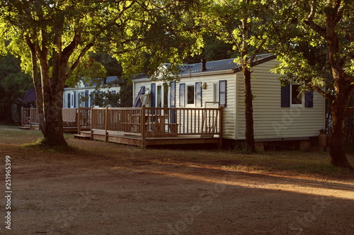Fototapeta Naklejka Na Ścianę i Meble -  mobile home in a french forrset